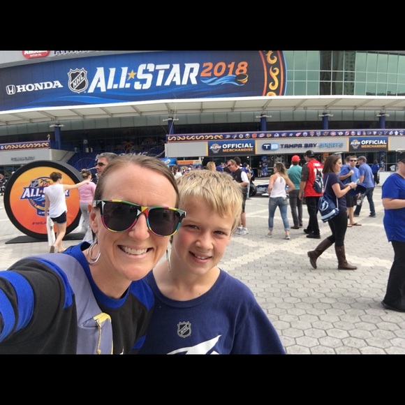 Meet your Posher, Valerie - Picture 1 of 1